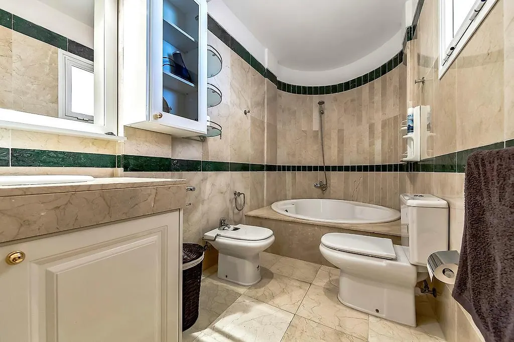 أذيخي Apartment In Benimar