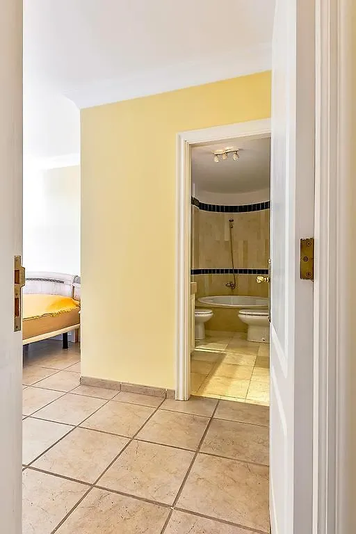 أذيخي Apartment In Benimar 0*,  إسبانيا