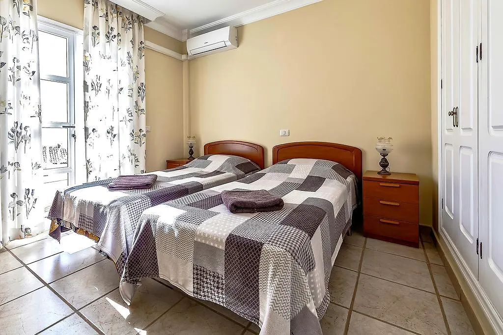 أذيخي Apartment In Benimar